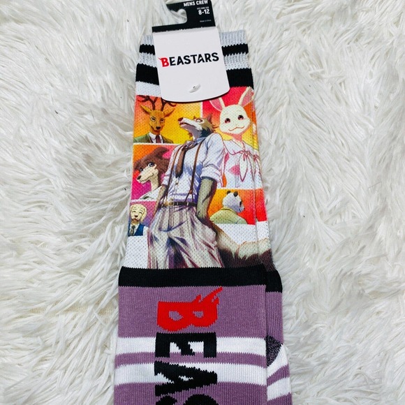 BEASTARS CHARACTER MENS CREW SOCKS LEGOSI - Picture 2 of 3
